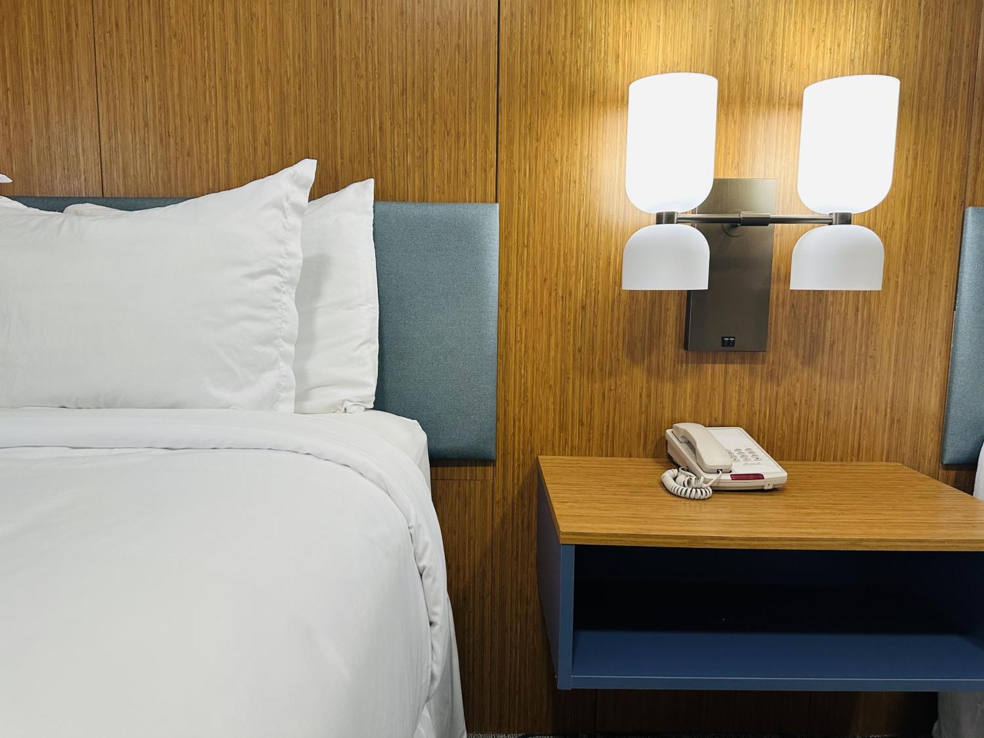 Country Inn & Suites By Radisson, Canton Near Hall Of Fame Северен Кантон Екстериор снимка